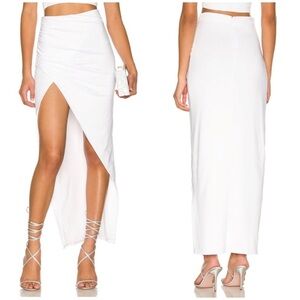 Superdown Lydia Maxi Skirt in White Size XS
